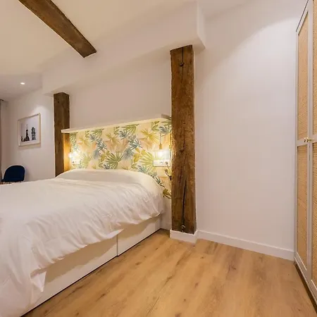 Daire Plaza Nueva Ac By Staynnapartments *